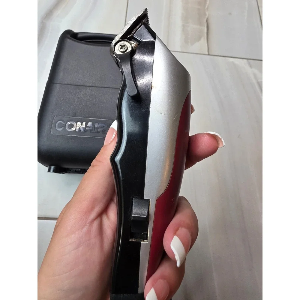Wahl CMA Corded Hair Clipper Precision Blade Silver Burgundy with Conair Case A2